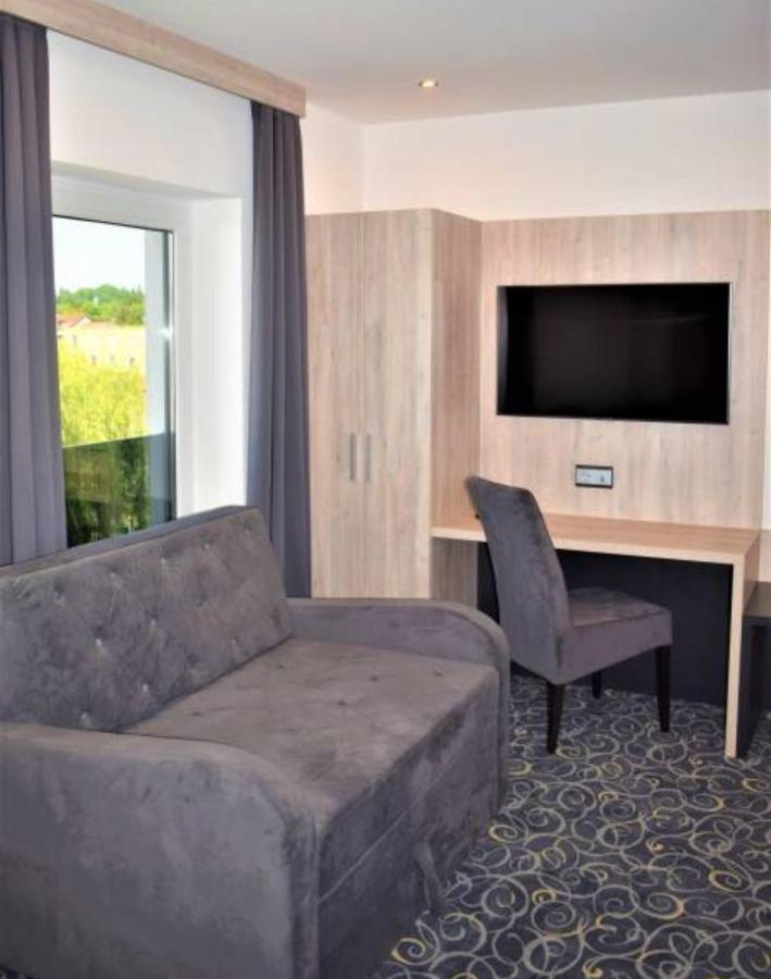 Hotel Business Bay Das Ehemalige Staycation Hotel Sindelfingen Dış mekan fotoğraf